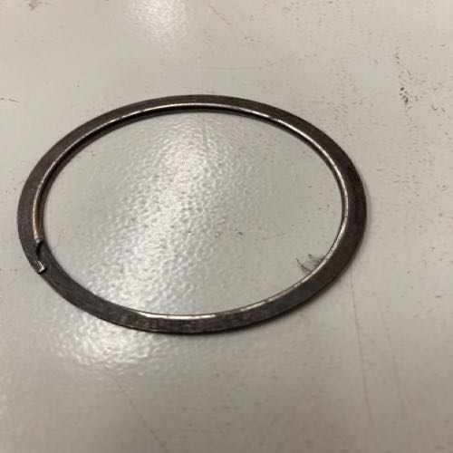 Ring retainer
