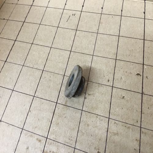 Spacer lift link
