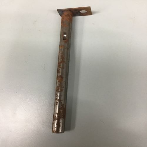 Cam pivot rod assembly