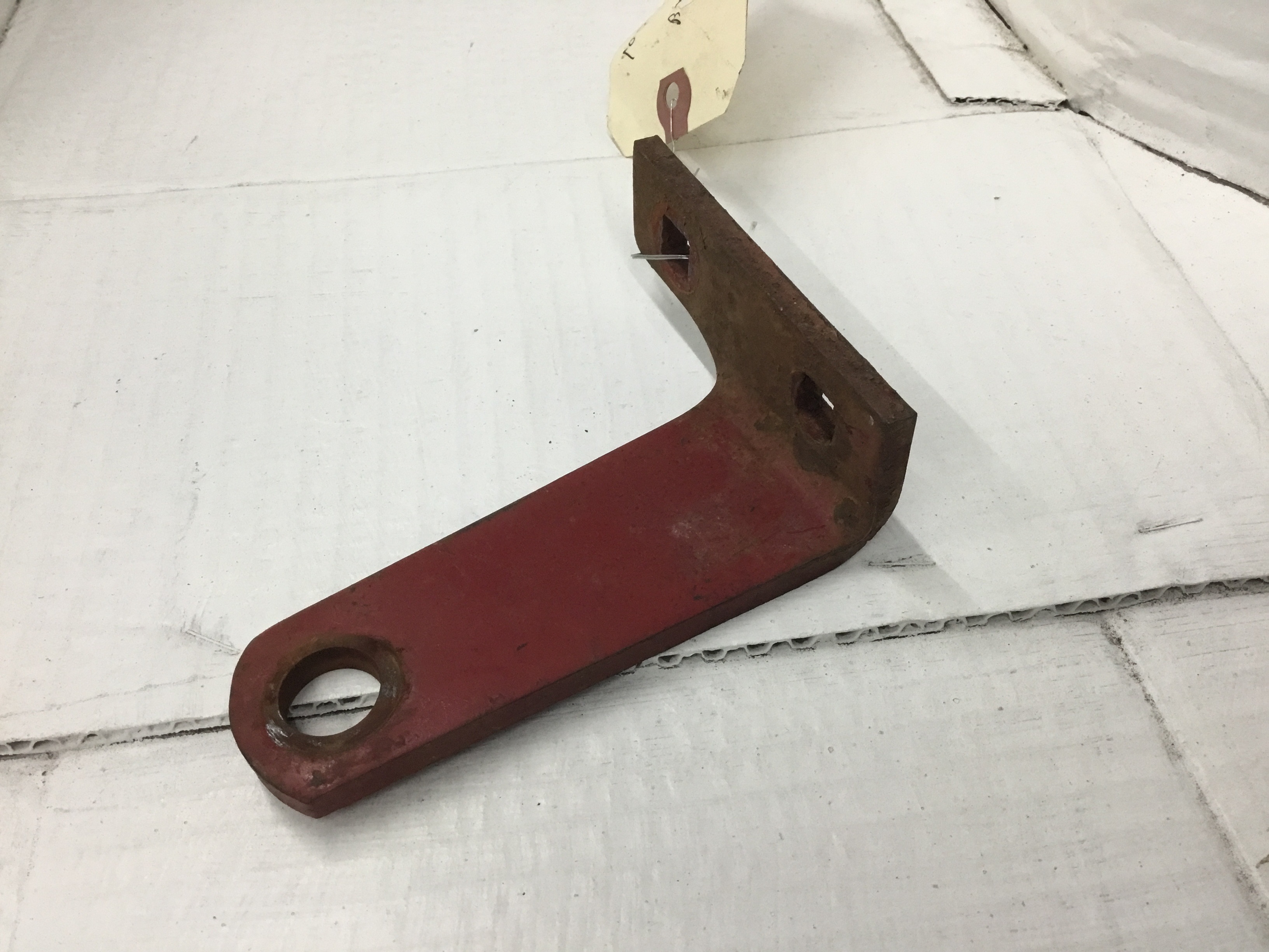 Bracket R.H.