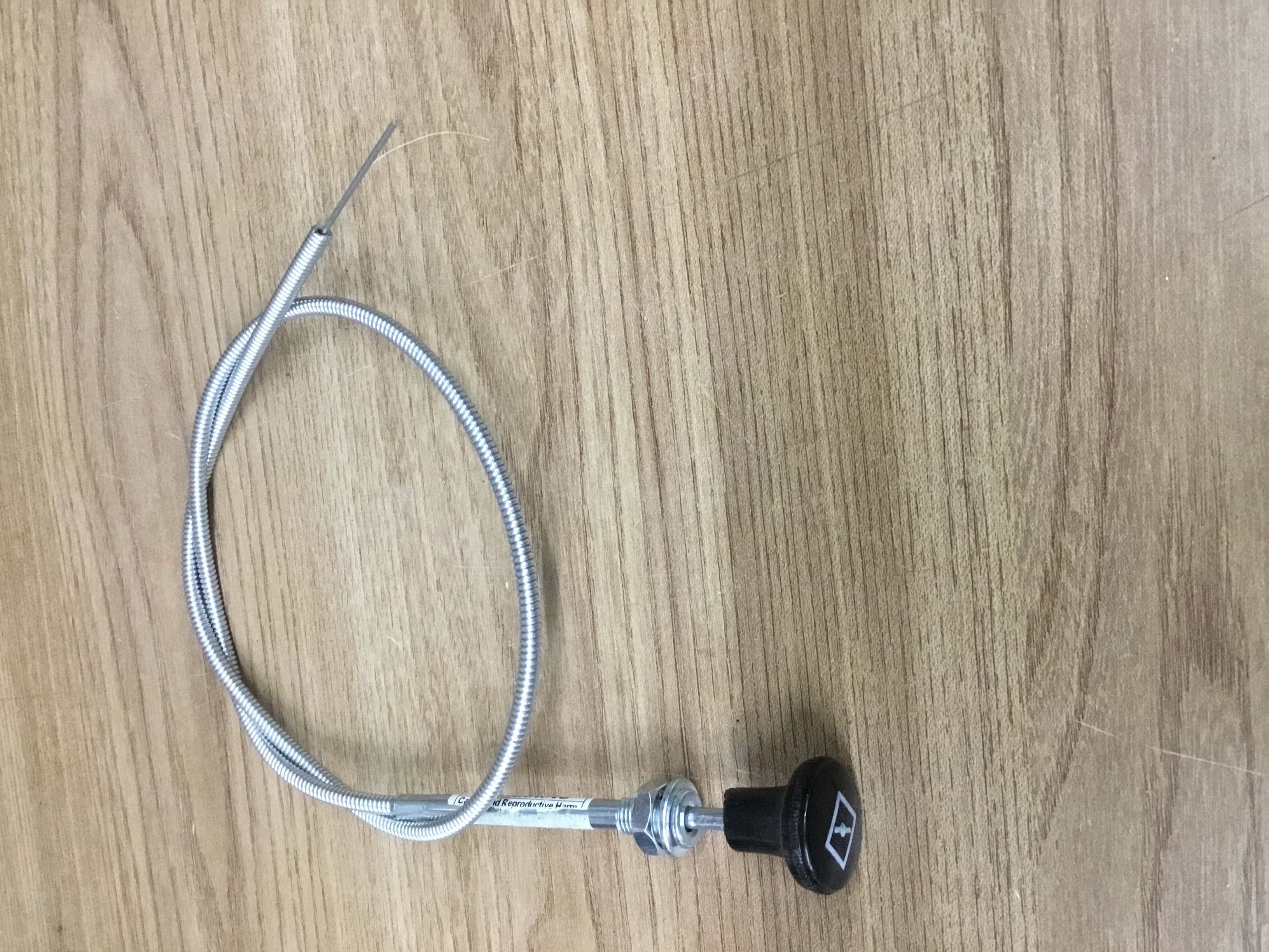 Choke cable for tractors with Onan engines