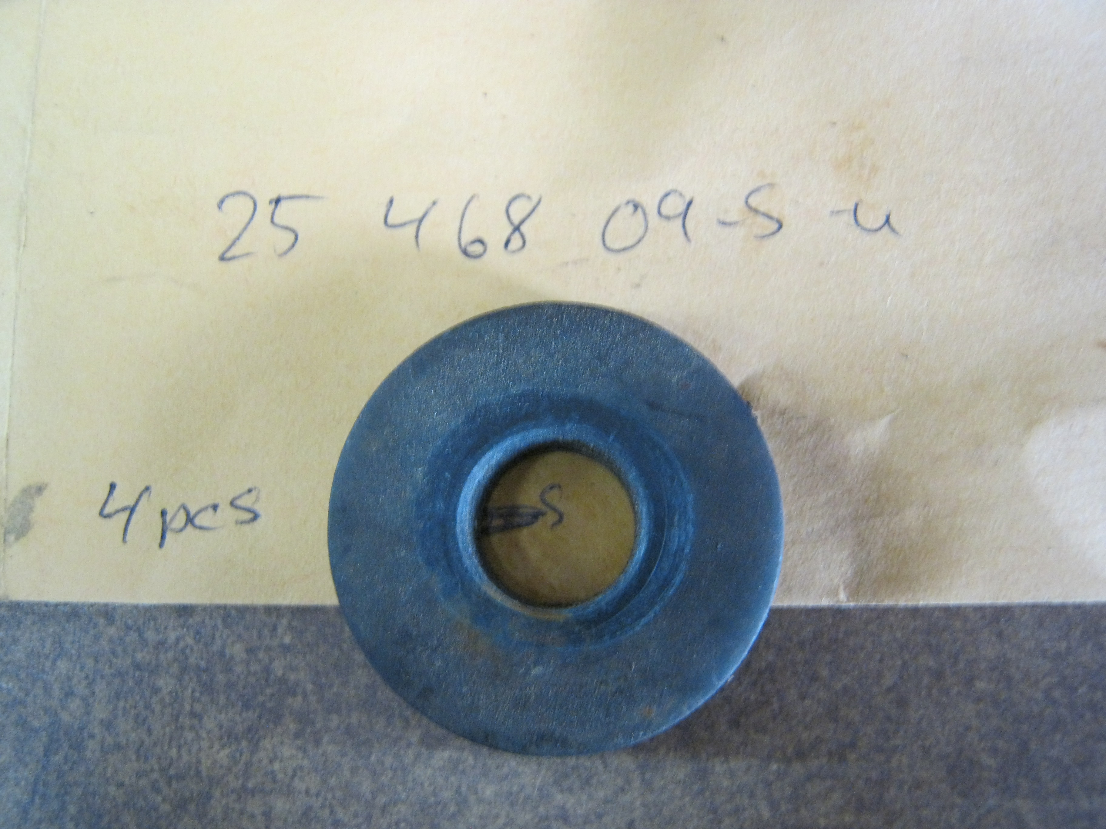 WASHER-FLAT for bolt on flywheel