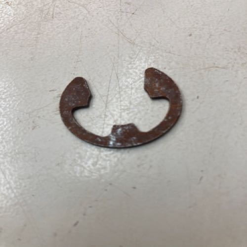 Retaining E-Ring