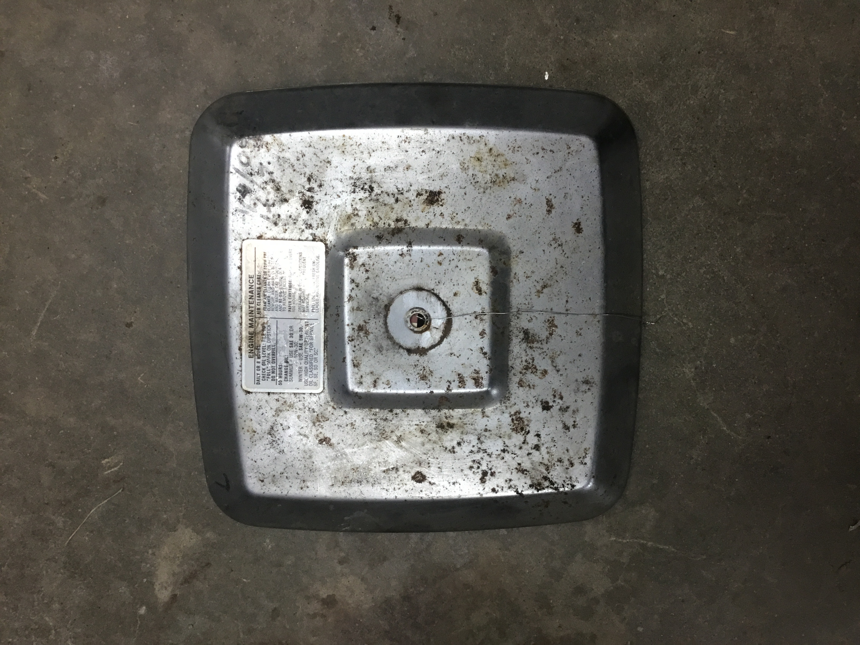 Air cleaner cover chrome
