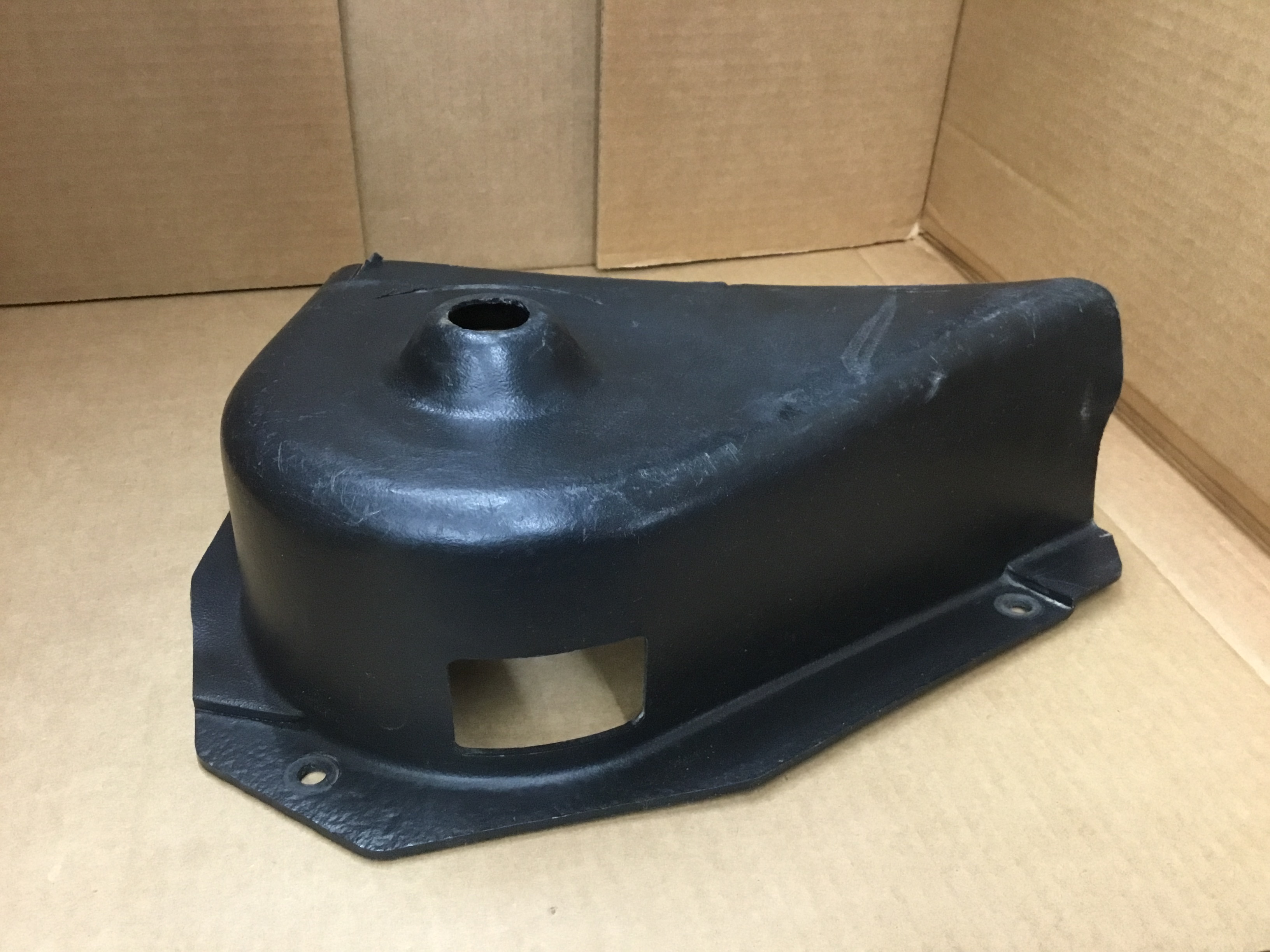 R.H. cover 260 series 48" deck