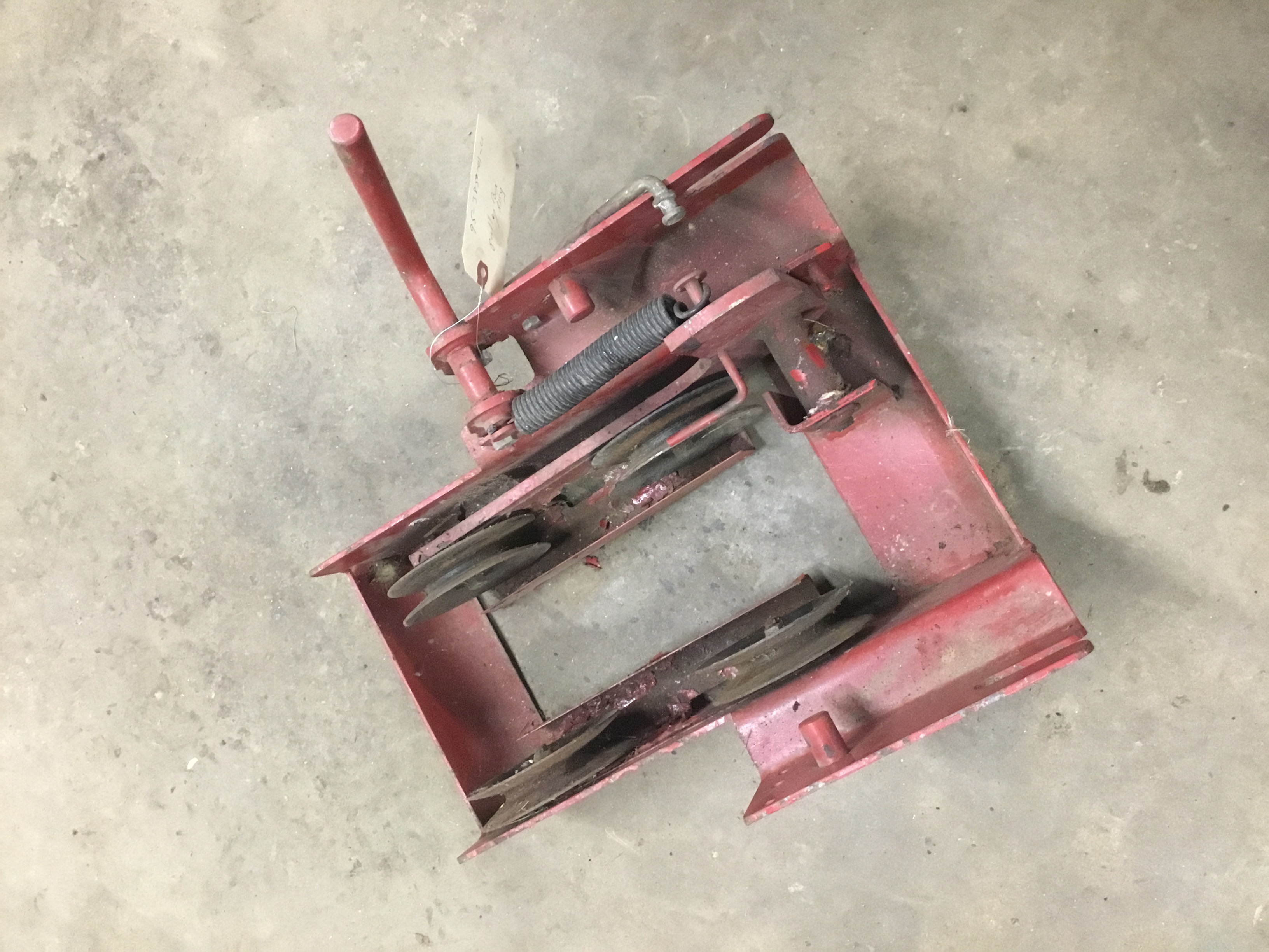 Pulley box for xi snowblower