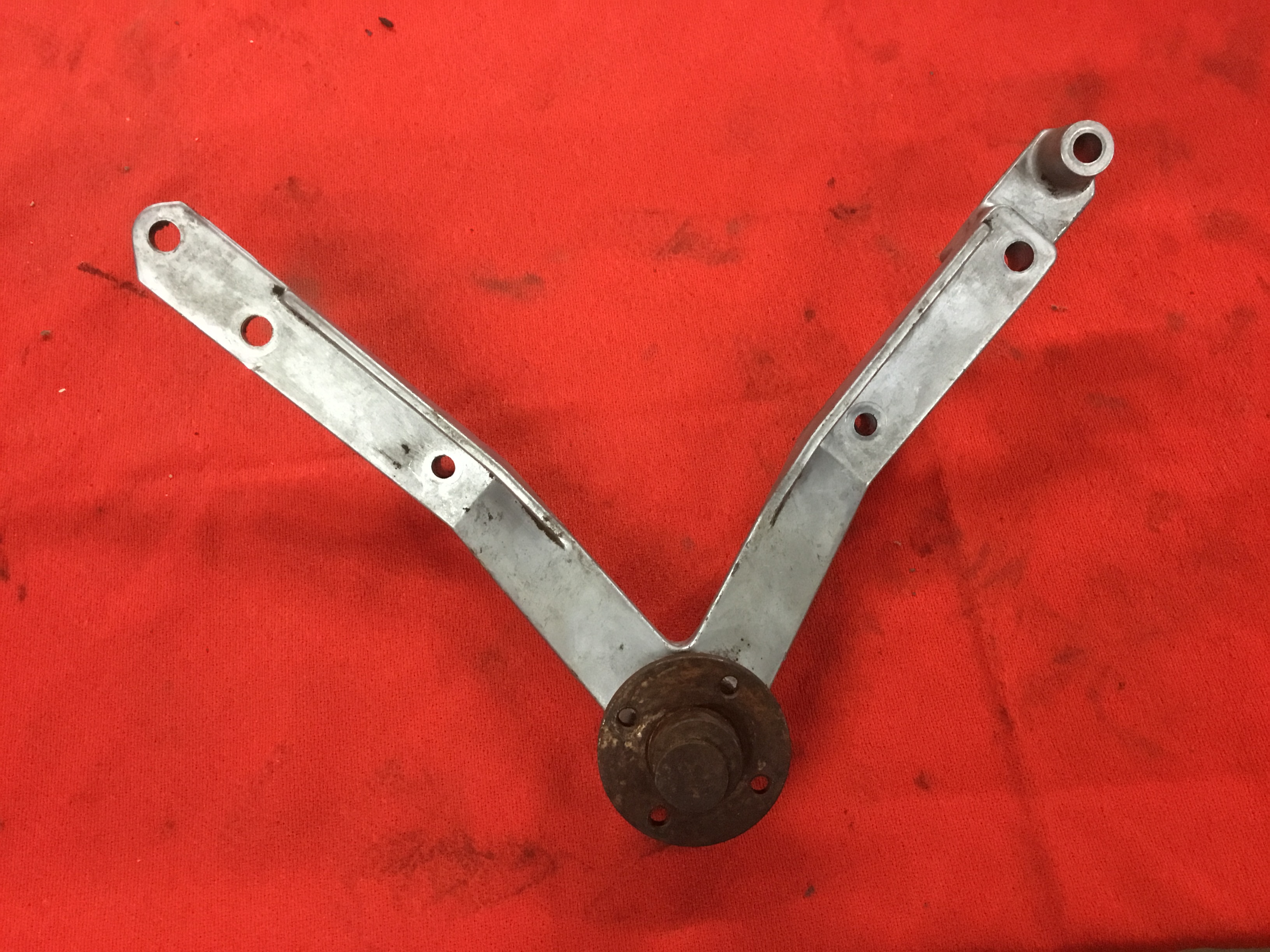 Housing assembly fan bearing