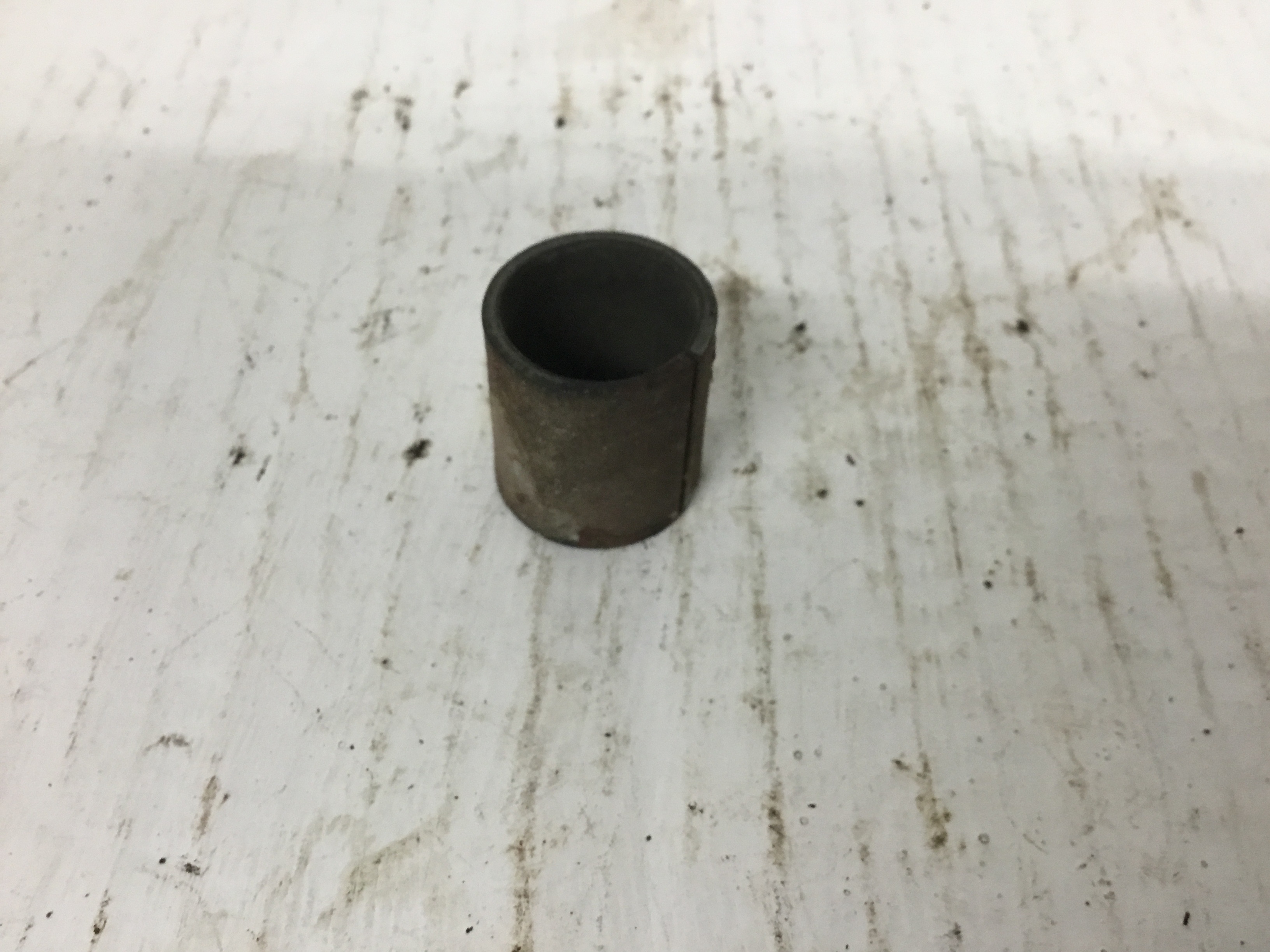 Spacer 979120-4-U,8272